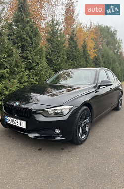 Седан BMW 3 Series 2013 в Ровно