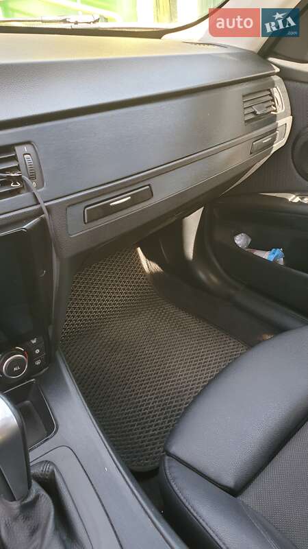 Универсал BMW 3 Series 2011 в Фастове