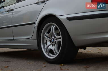 Седан BMW 3 Series 2002 в 