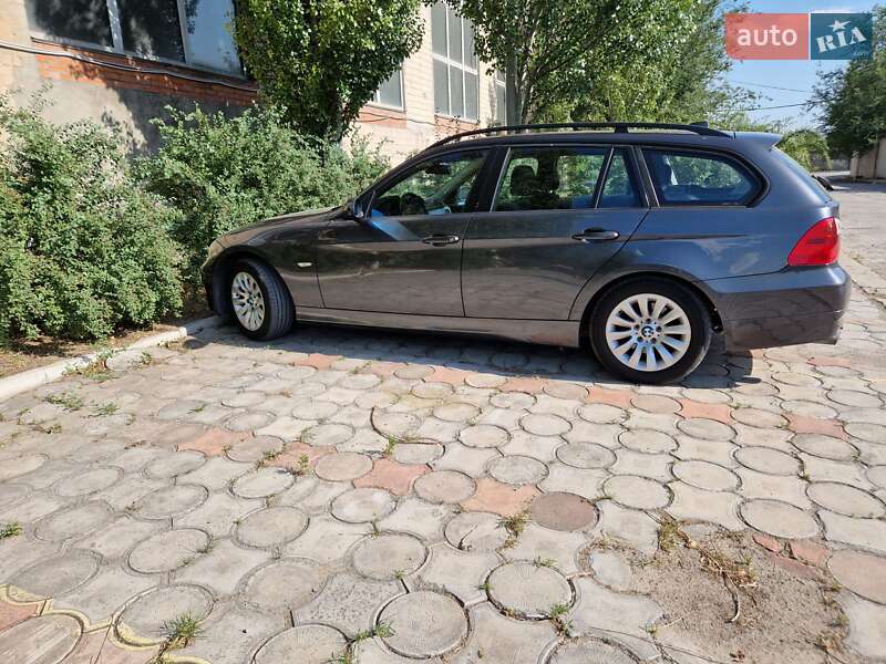 Універсал BMW 3 Series 2008 в Дніпрі фото 10 Універсал BMW 3 Series 2008 в Дніпрі