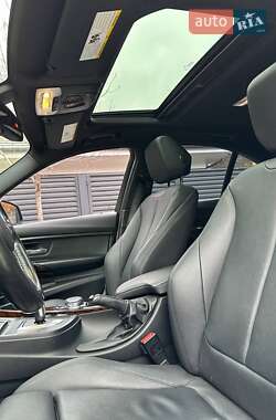 Седан BMW 3 Series 2016 в 
