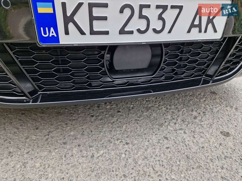 Седан BMW 3 Series 2019 в Днепре