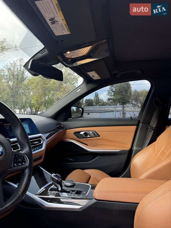 Седан BMW 3 Series 2020 в Днепре