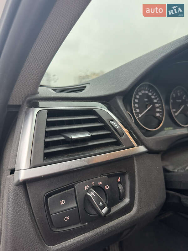 Седан BMW 3 Series 2018 в Києві фото 15 Седан BMW 3 Series 2018 в Києві