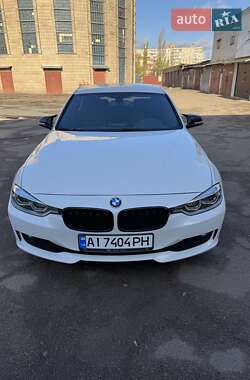 Седан BMW 3 Series 2015 в Киеве