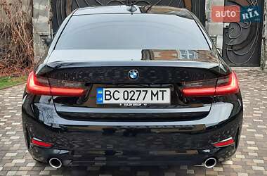 Седан BMW 3 Series 2019 в Львове