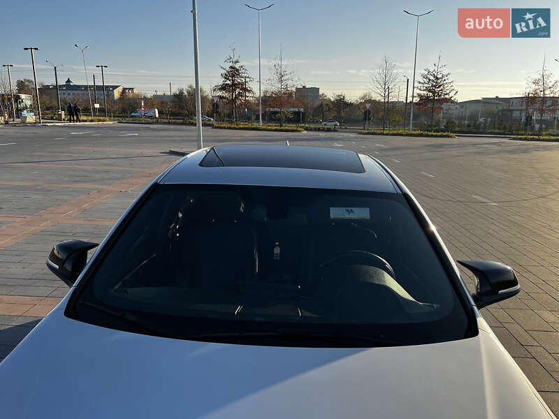 Седан BMW 3 Series 2015 в Одессе