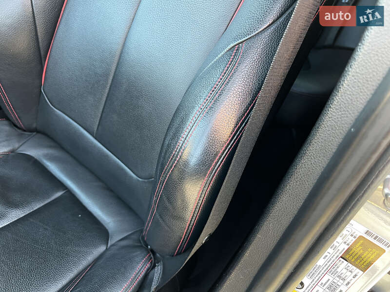 Седан BMW 3 Series 2015 в Одессе