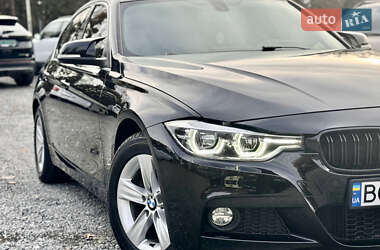 Седан BMW 3 Series 2016 в Львове