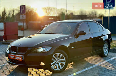 Седан BMW 3 Series 2005 в Днепре