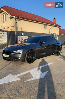 Седан BMW 3 Series 2013 в Ужгороде