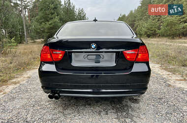 Седан BMW 3 Series 2010 в Сумах