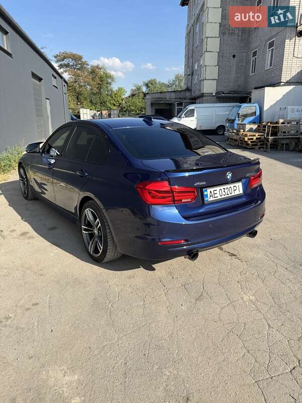Седан BMW 3 Series 2017 в Дніпрі фото 11 Седан BMW 3 Series 2017 в Дніпрі