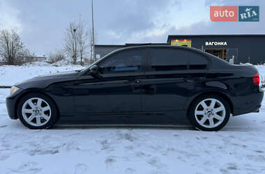 Седан BMW 3 Series 2009 в Виннице