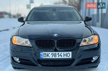 Седан BMW 3 Series 2009 в Виннице