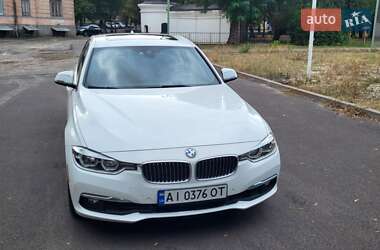 Седан BMW 3 Series 2016 в 