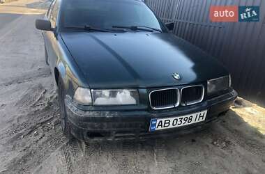 Седан BMW 3 Series 1993 в Гайсину