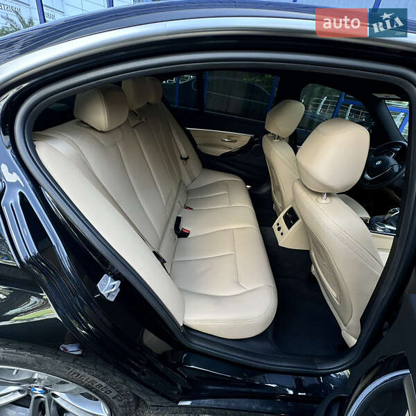 Седан BMW 3 Series 2017 в Одессе фото 27 Седан BMW 3 Series 2017 в Одессе