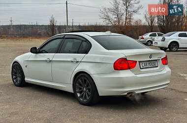 Седан BMW 3 Series 2011 в Харькове