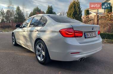 Седан BMW 3 Series 2017 в 