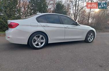 Седан BMW 3 Series 2017 в 