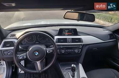 Седан BMW 3 Series 2017 в 