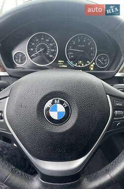 Седан BMW 3 Series 2014 в Львові