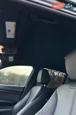 Седан BMW 3 Series 2013 в 