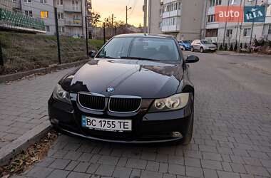 Седан BMW 3 Series 2005 в Львові