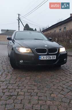 Універсал BMW 3 Series 2010 в Корсунь-Шевченківському