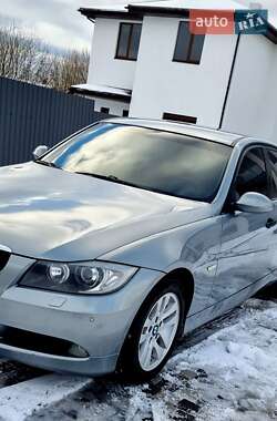 Седан BMW 3 Series 2005 в Киеве