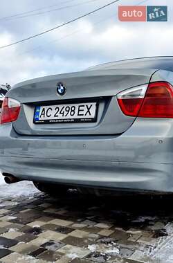 Седан BMW 3 Series 2005 в Киеве