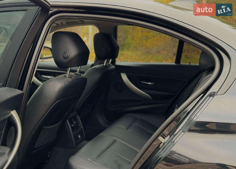 Седан BMW 3 Series 2014 в Черкассах