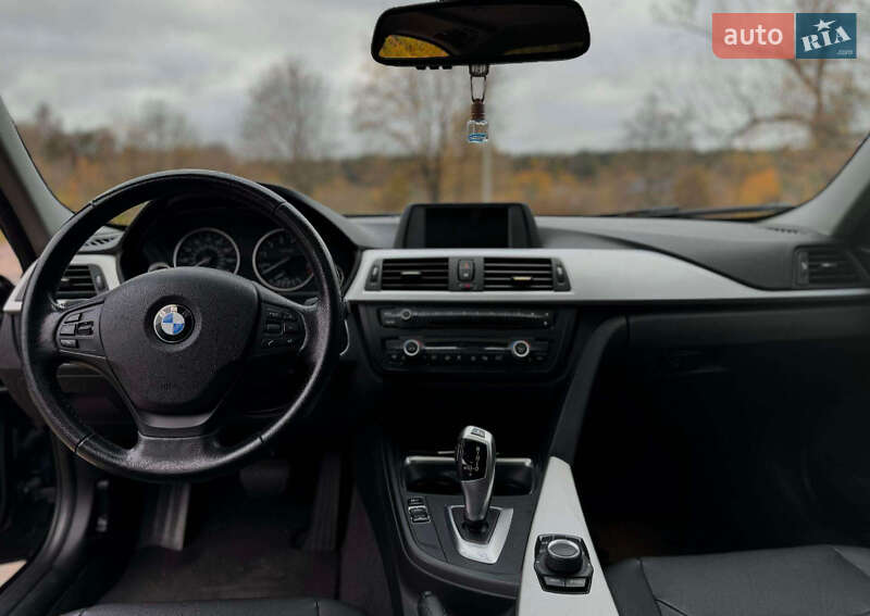 Седан BMW 3 Series 2014 в Черкассах