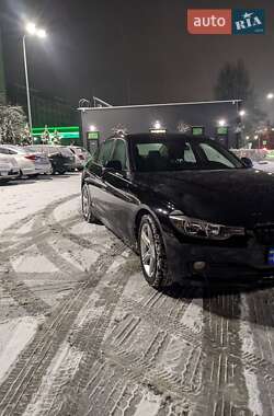 Седан BMW 3 Series 2014 в 