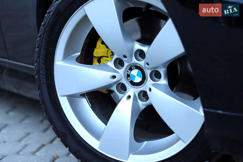 Універсал BMW 3 Series 2011 в Заліщиках