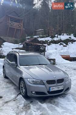 Универсал BMW 3 Series 2009 в Киеве