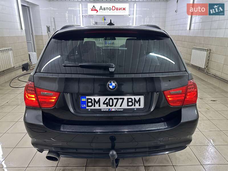 Универсал BMW 3 Series 2010 в Сумах