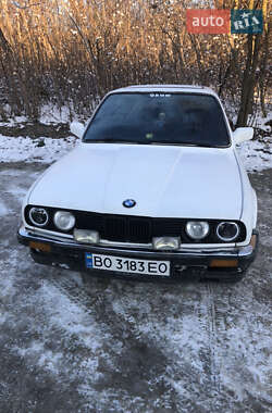 Седан BMW 3 Series 1986 в Борщеві