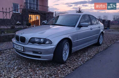 Седан BMW 3 Series 2001 в Львові