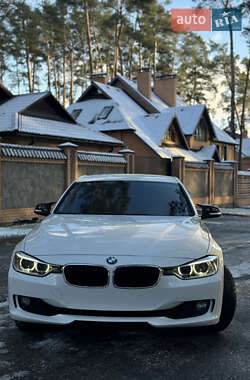 Седан BMW 3 Series 2012 в Чернигове