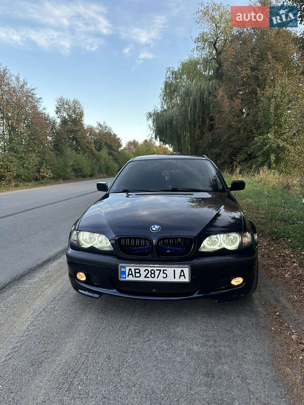 Седан BMW 3 Series 2003 в Литине