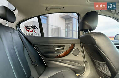 Седан BMW 3 Series 2014 в 