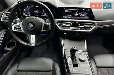 Седан BMW 3 Series 2022 в 