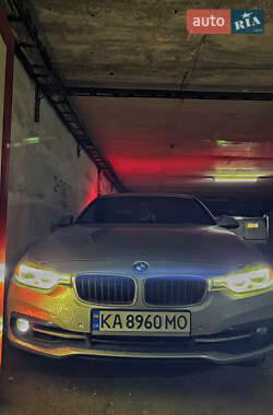 Седан BMW 3 Series 2016 в Києві