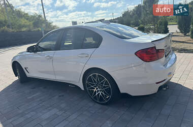 Седан BMW 3 Series 2014 в Житомире