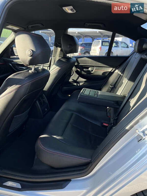 Седан BMW 3 Series 2012 в Івано-Франківську