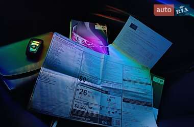 Седан BMW 3 Series 2014 в Черновцах
