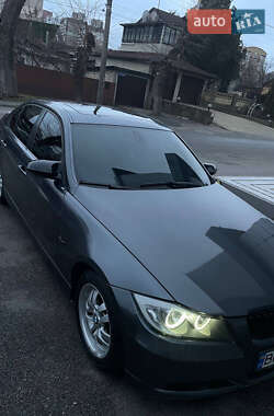 Седан BMW 3 Series 2006 в Киеве