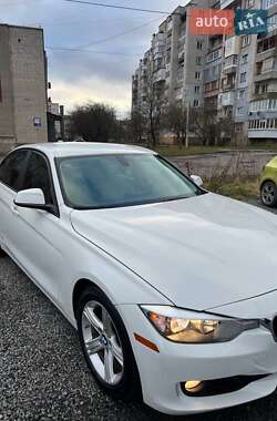 Седан BMW 3 Series 2015 в Львове